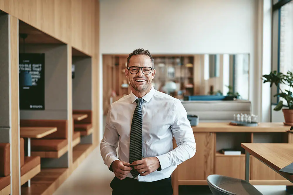 business man souriant